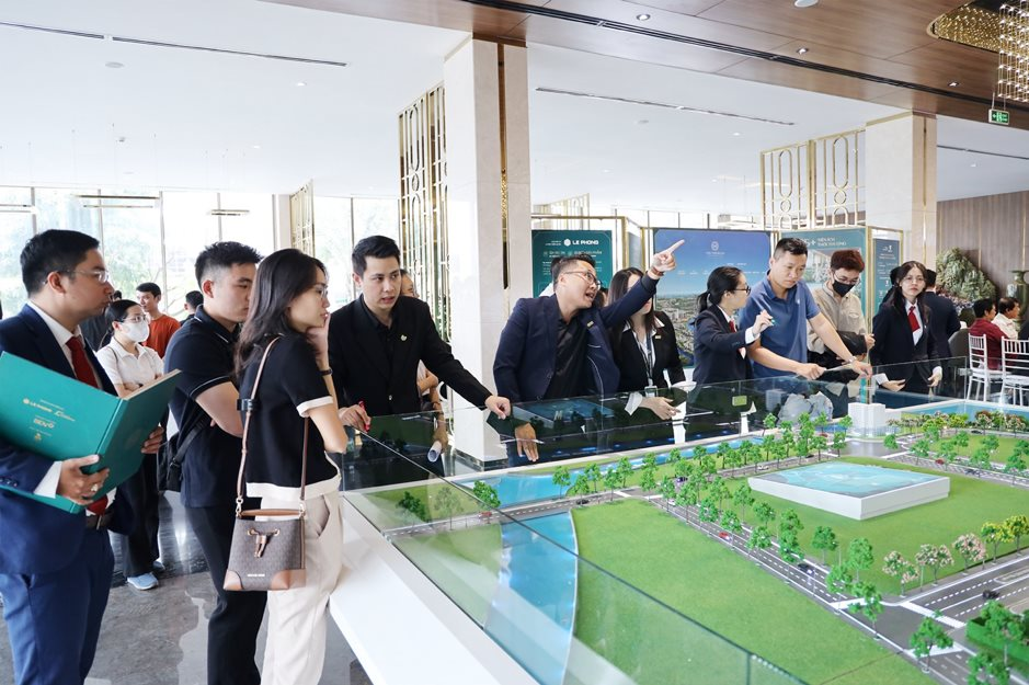 AI NEWS - Nền tảng tin tức chứng khoán