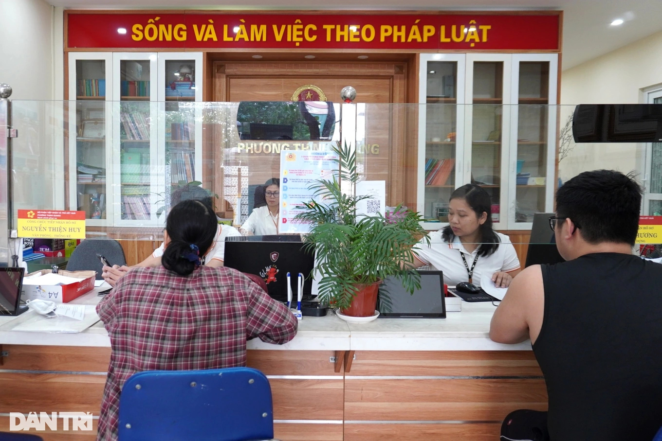 AI NEWS - Nền tảng tin tức chứng khoán