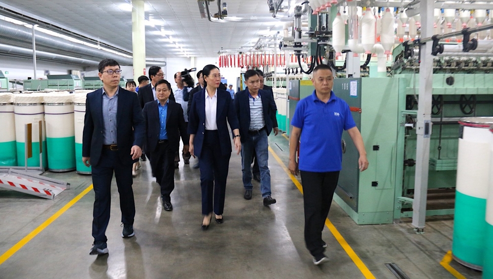 AI NEWS - Nền tảng tin tức chứng khoán