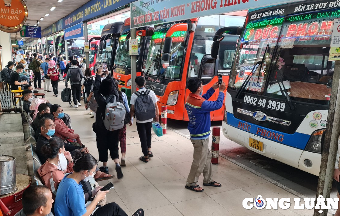 AI NEWS - Nền tảng tin tức chứng khoán