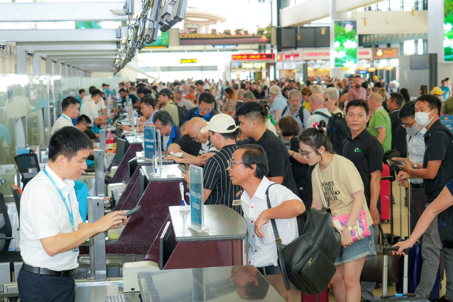 AI NEWS - Nền tảng tin tức chứng khoán