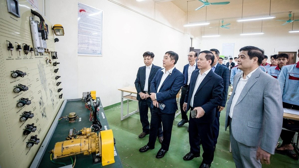 AI NEWS - Nền tảng tin tức chứng khoán