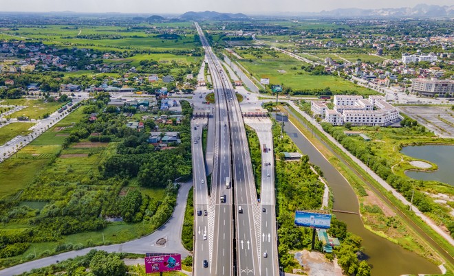 AI NEWS - Nền tảng tin tức chứng khoán