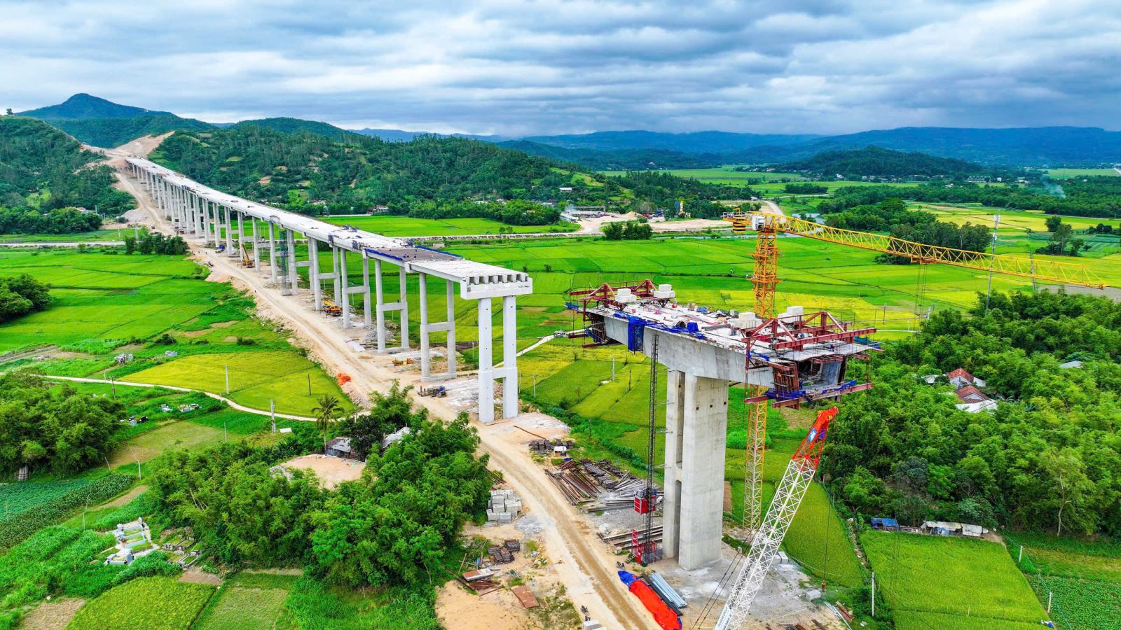 AI NEWS - Nền tảng tin tức chứng khoán
