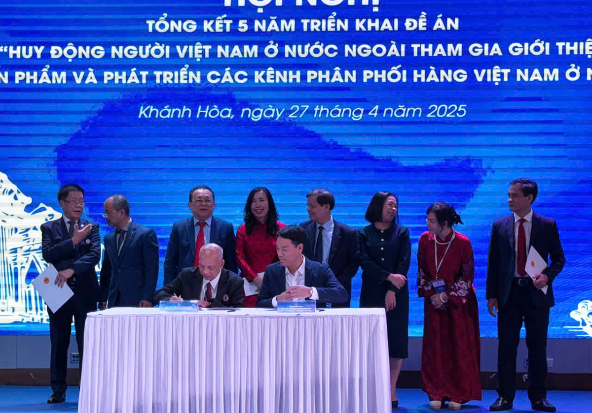 AI NEWS - Nền tảng tin tức chứng khoán