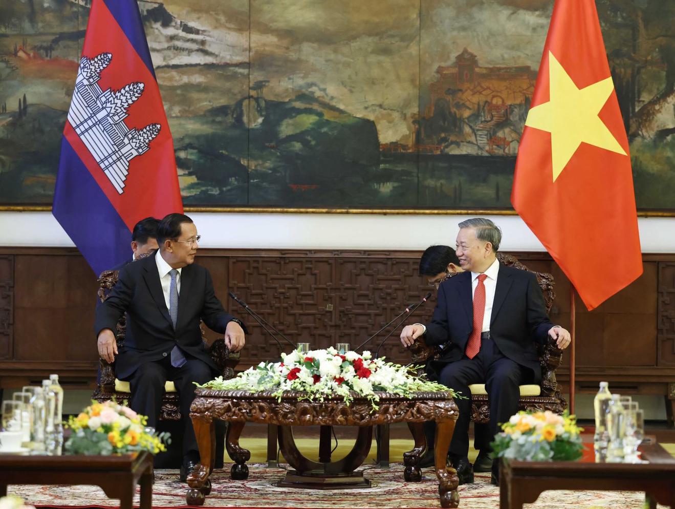 AI NEWS - Nền tảng tin tức chứng khoán