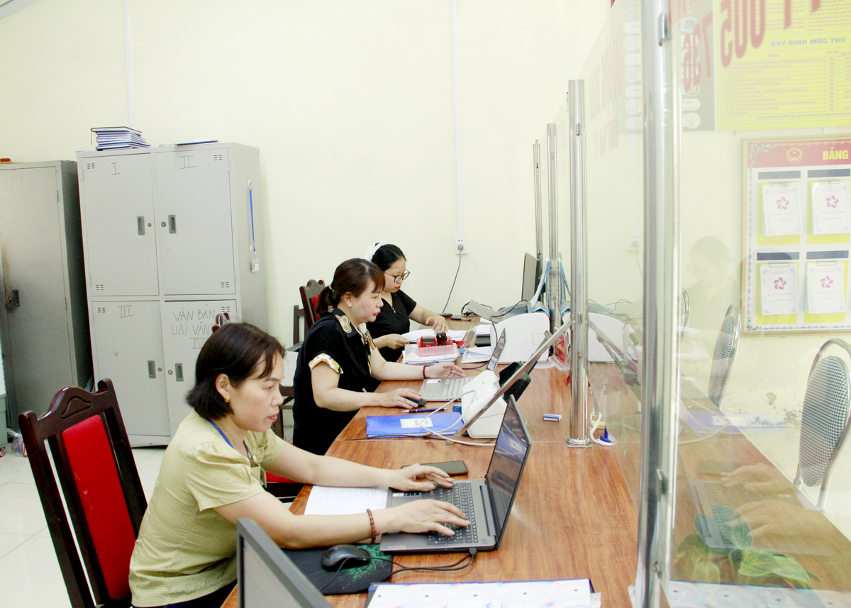AI NEWS - Nền tảng tin tức chứng khoán