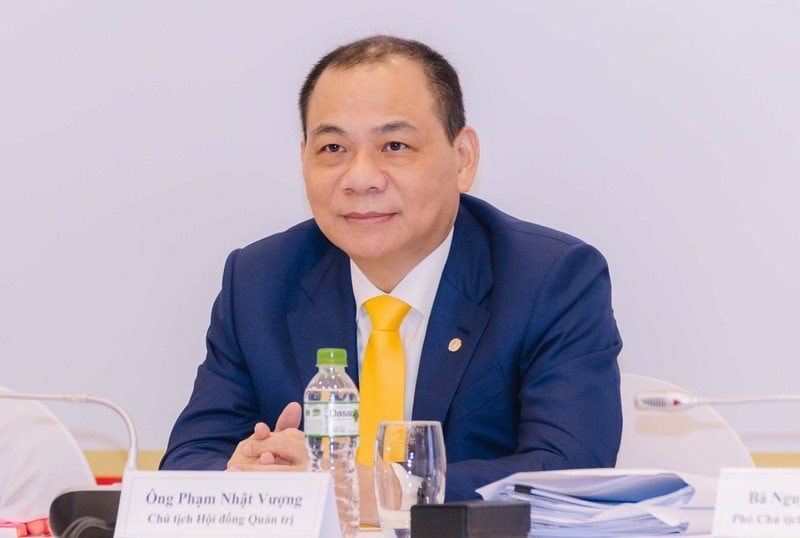 pham nhat vuong 9754 7517