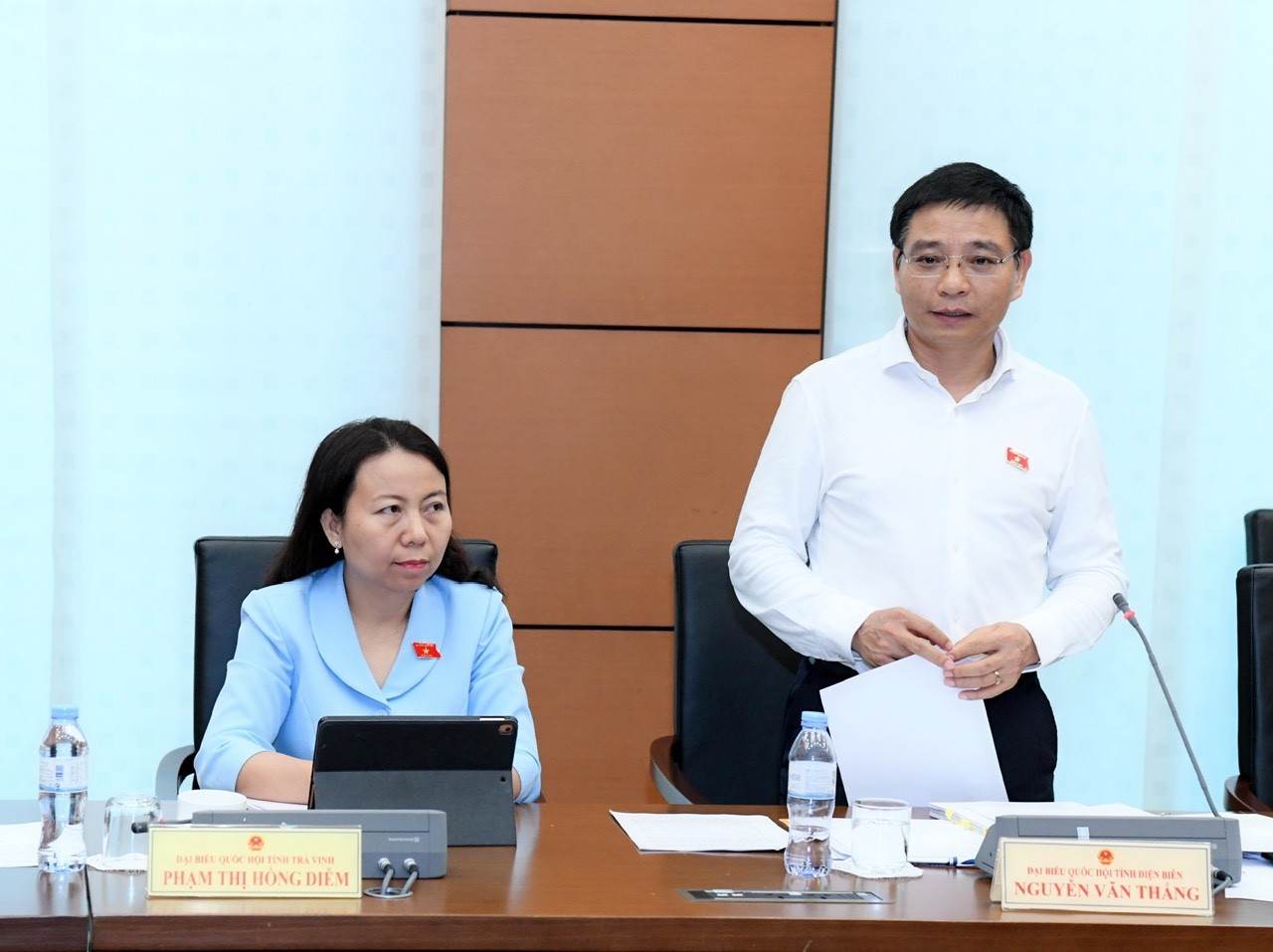 AI NEWS - Nền tảng tin tức chứng khoán
