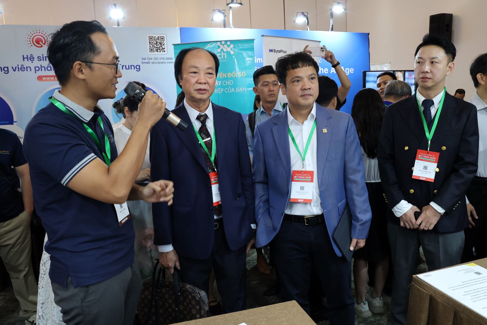 AI NEWS - Nền tảng tin tức chứng khoán