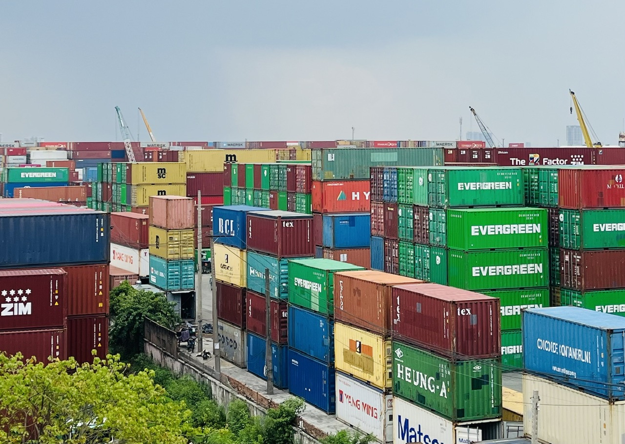AI NEWS - Nền tảng tin tức chứng khoán