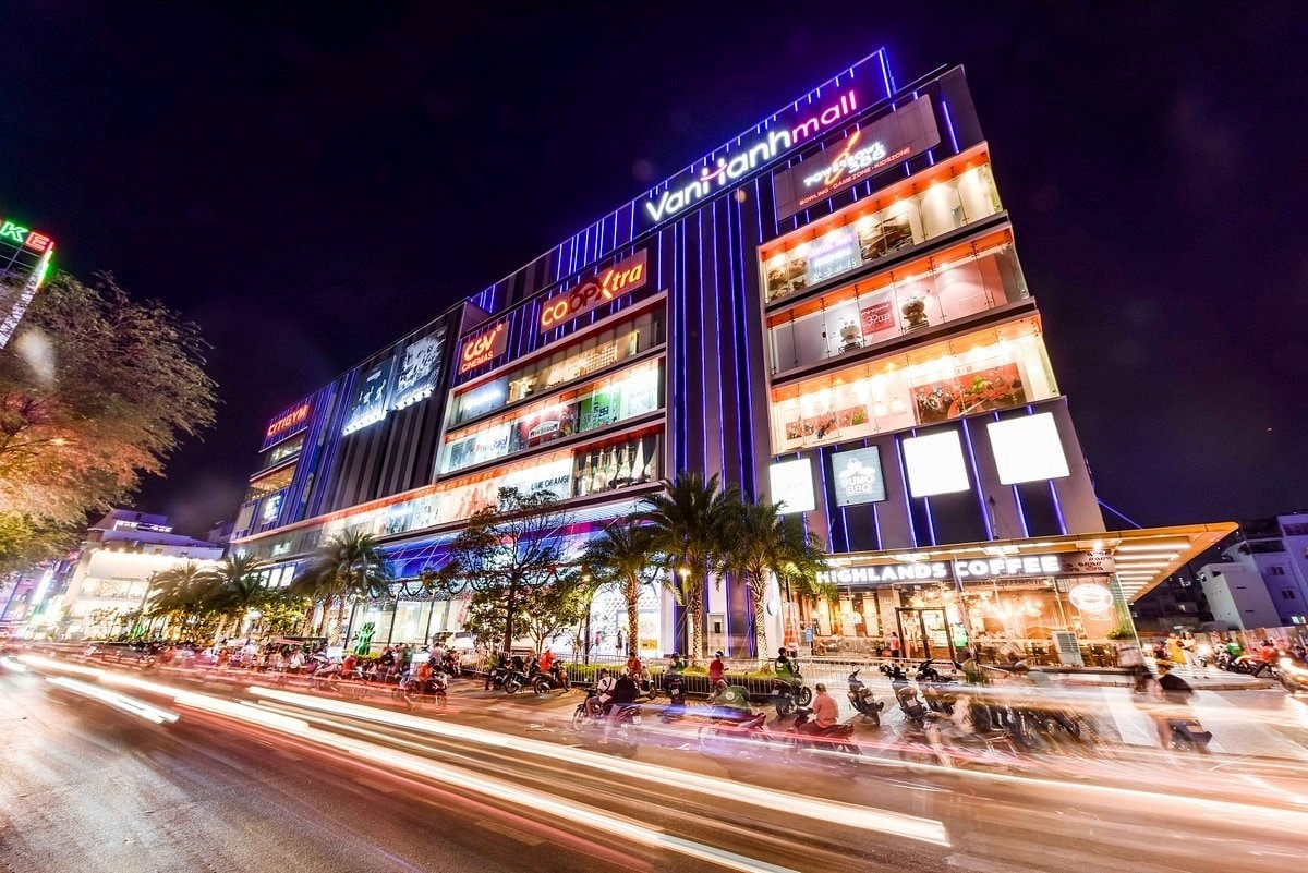 v n h nh mall