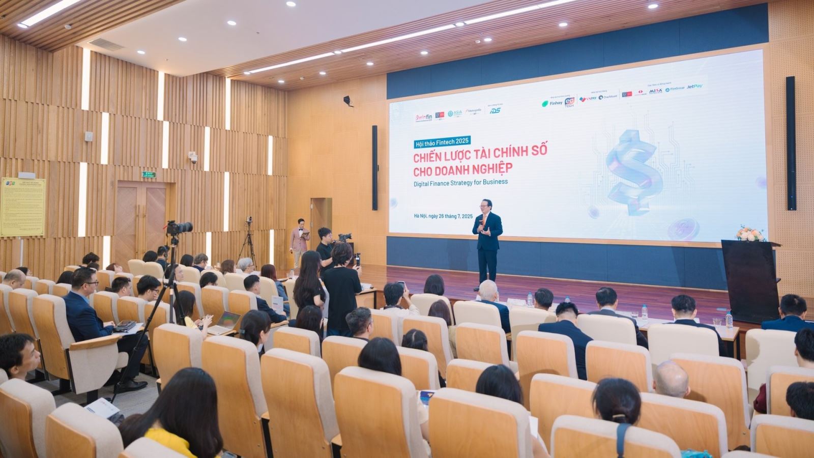 AI NEWS - Nền tảng tin tức chứng khoán