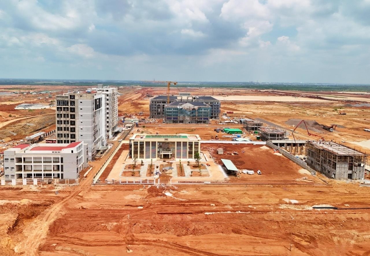 AI NEWS - Nền tảng tin tức chứng khoán