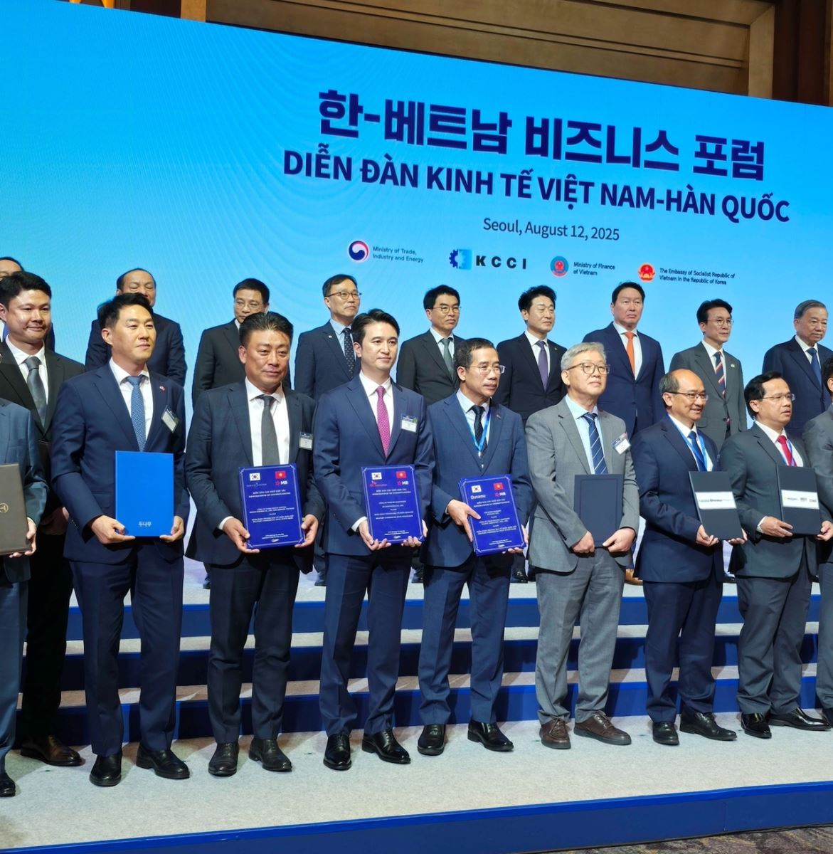 news p v1 20250813 6cd218fd5fe940749b973328a15aefef P1%20(1)