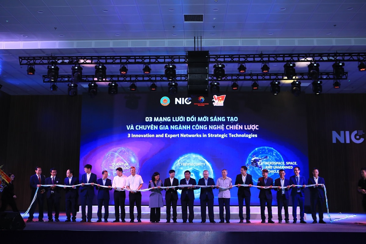uav viet nam 3 mang luoi doi moi sang tao 01
