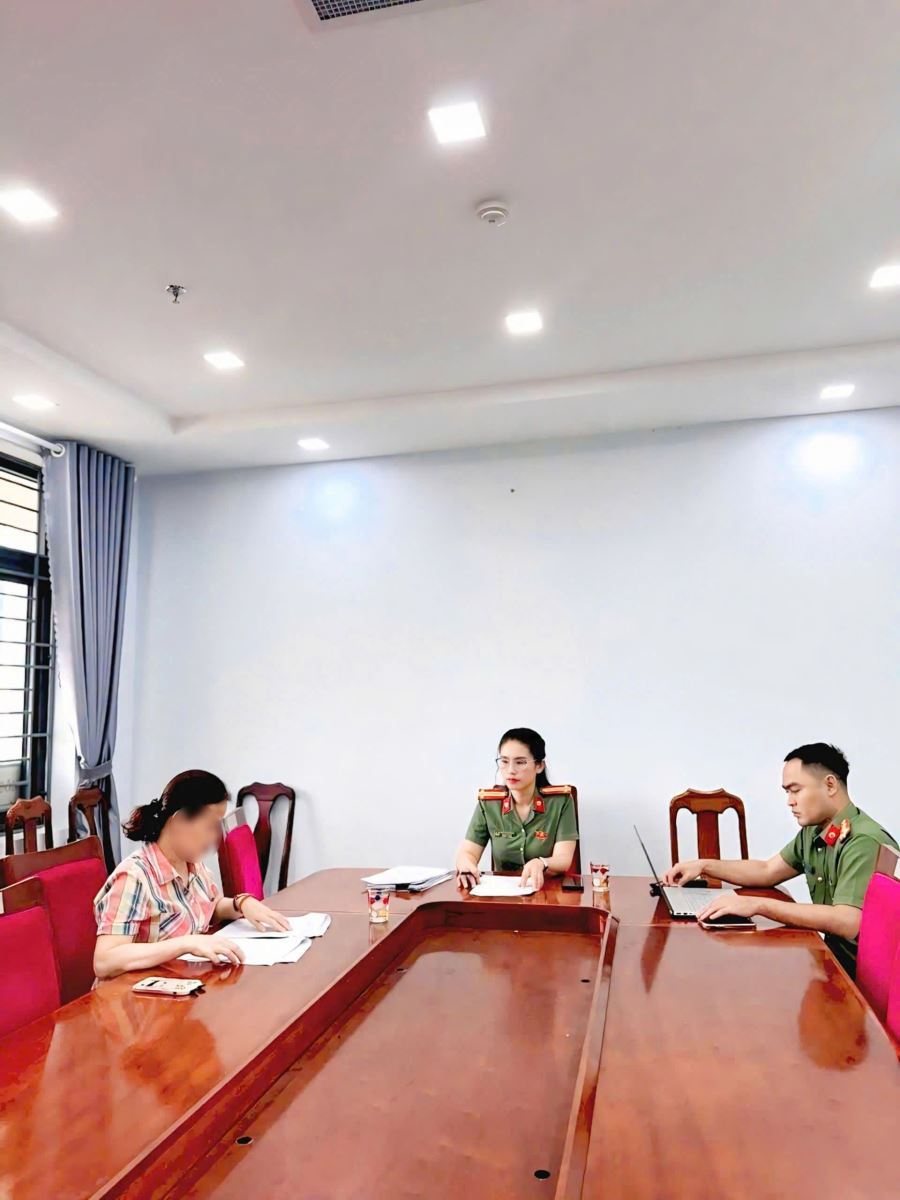 AI NEWS - Nền tảng tin tức chứng khoán