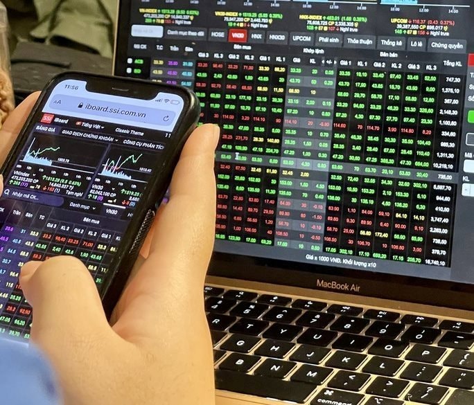 20230103160606 120108 chung khoan