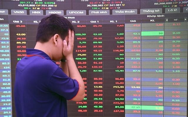 chung khoan 1020 1698768761481751978220 0 0 563 900 crop 1698768764277200763822