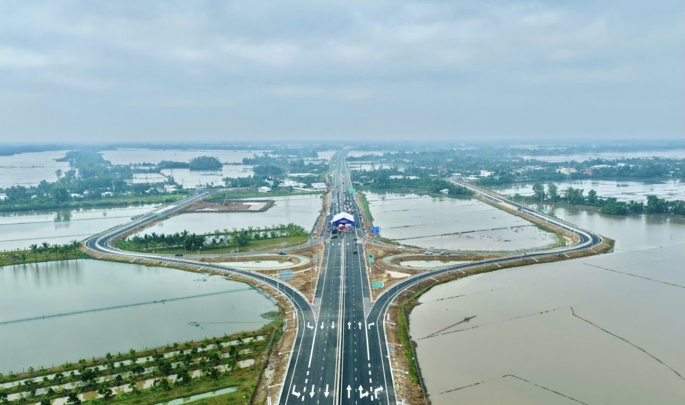 Cà Mau: Năm 2026, đặt mục tiêu tổng vốn đầu tư toàn xã hội đạt 90.000 tỷ đồng