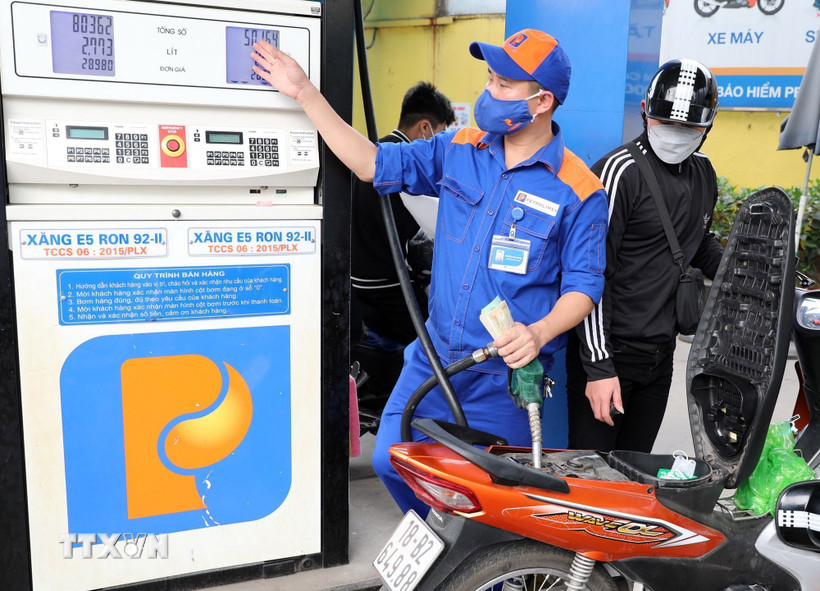 Thủ tướng: Đề xuất ứng ngân sách nhà nước cho Quỹ bình ổn giá xăng dầu