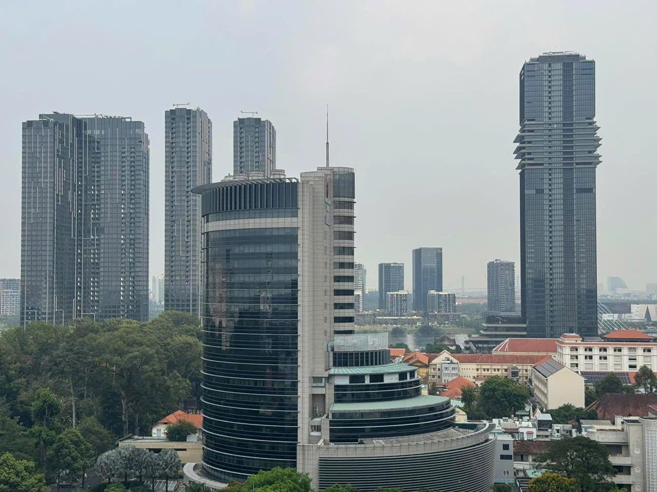 Nguồn cung bùng nổ, bất động sản không còn dễ “lướt sóng”