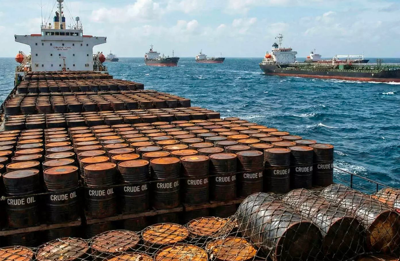Phát hiện lô hàng 5 triệu thùng dầu Iran đi thẳng đến Ấn Độ, sau khi nhà máy lọc dầu lớn nhất thế giới tuyên bố không cần dầu của Tehran