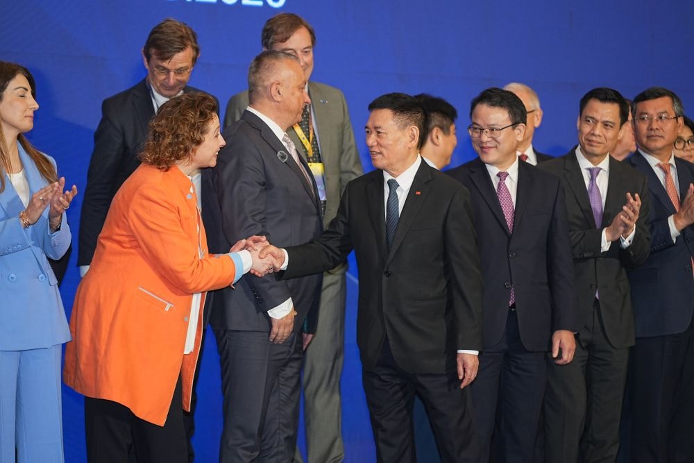 Việt Nam trở thành 