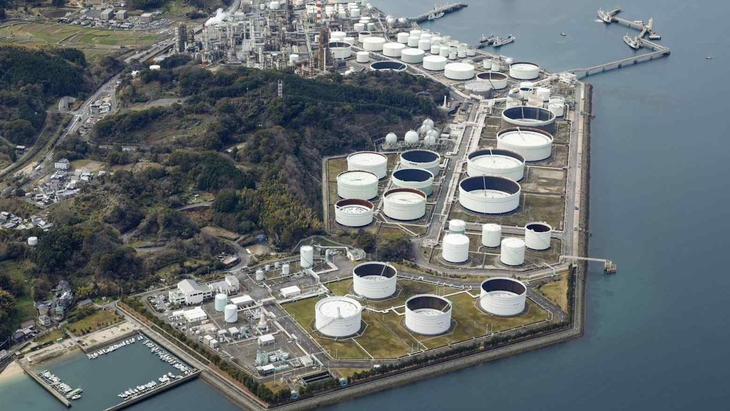 Nhật Bản yêu cầu chuyển sang chuẩn giá dầu Brent để kiềm chế giá xăng tăng