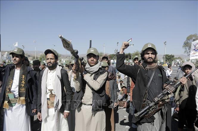 Lực lượng Houthi tham chiến, thêm mặt trận mới trong xung đột Trung Đông