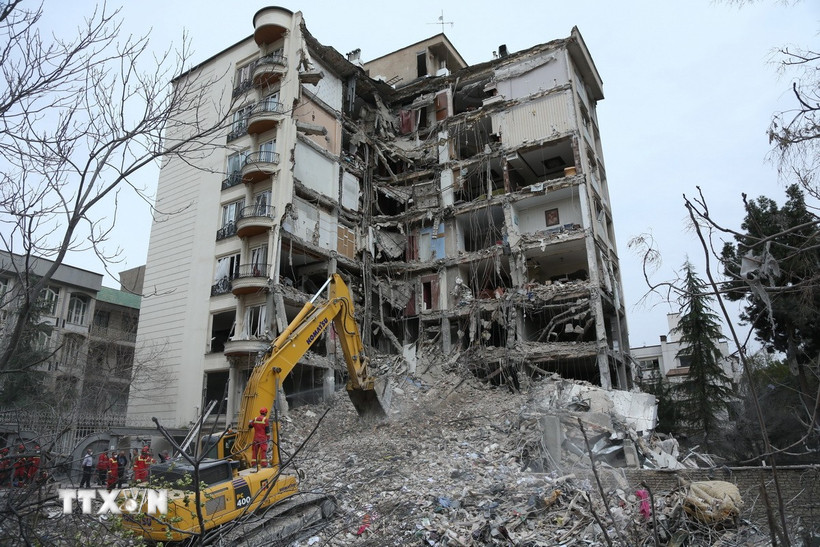 Xung đột tại Trung Đông: Israel tiếp tục tấn công nhiều mục tiêu tại Iran