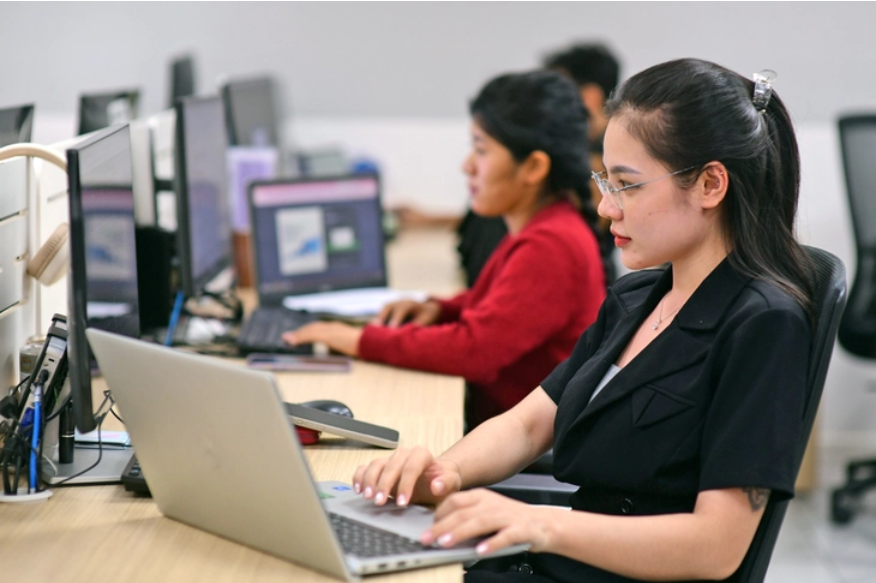 Nhà đầu tư nước ngoài bán ròng gần 30,4 ngàn tỷ đồng trong quý I/2026