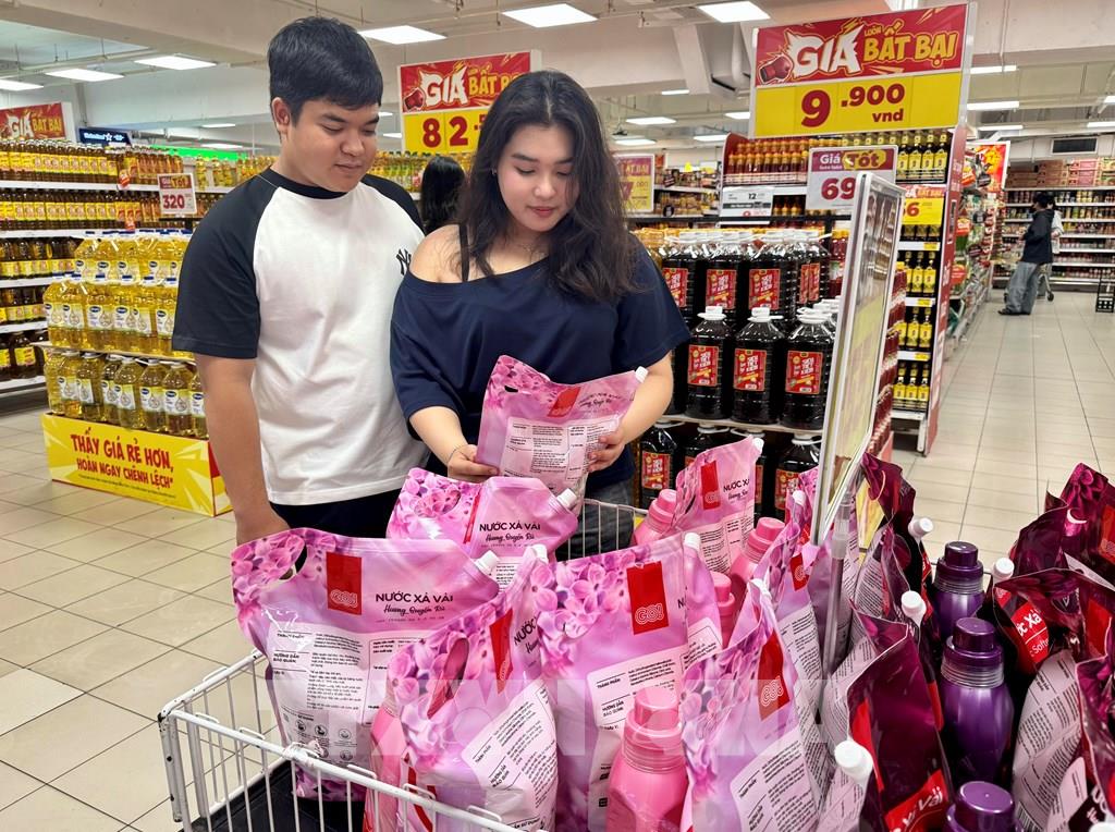 Tiêu dùng thông minh thúc đẩy thị trường minh bạch