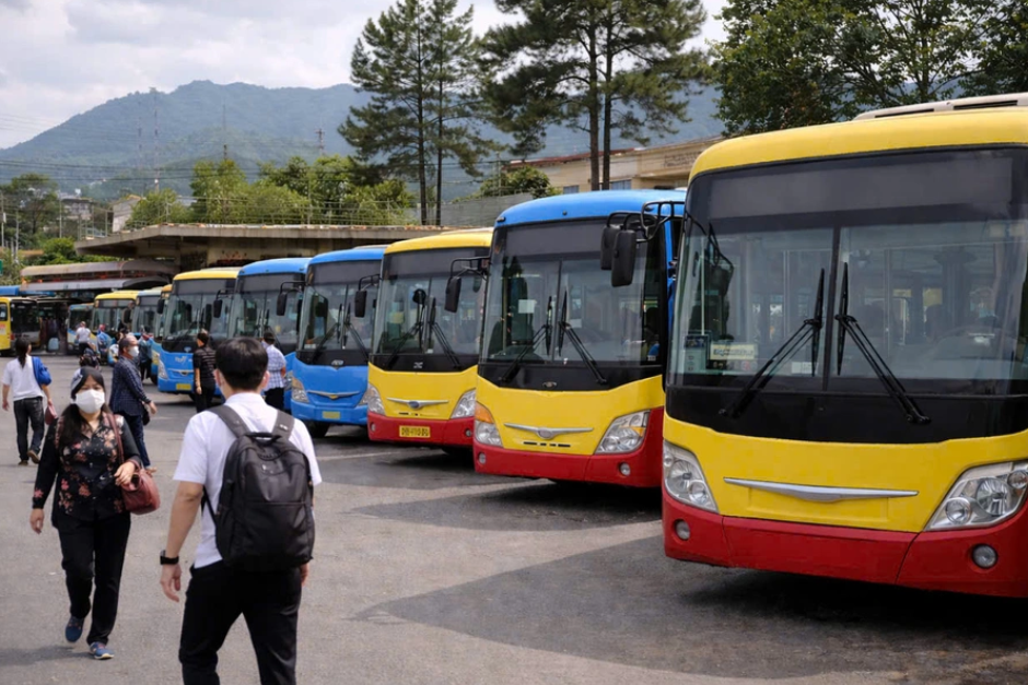 Gia Lai khảo sát nhu cầu đi xe buýt, hướng tới phát triển giao thông xanh