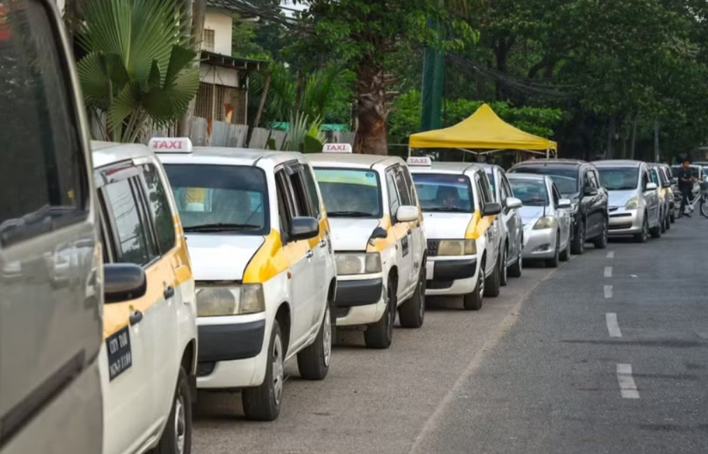 Myanmar miễn thuế dầu diesel để ổn định giá cả hàng hóa