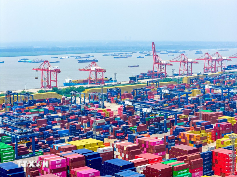 Kinh tế Trung Quốc vững đà giữa biến động Trung Đông