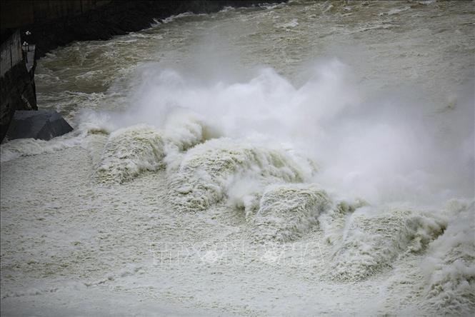 Hài hòa các mục tiêu phát điện và cấp nước hạ du