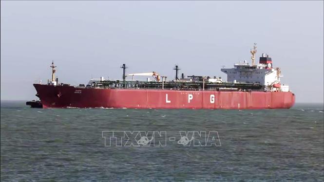 Ấn Độ tái khởi động nhập khẩu dầu thô từ Iran sau 7 năm