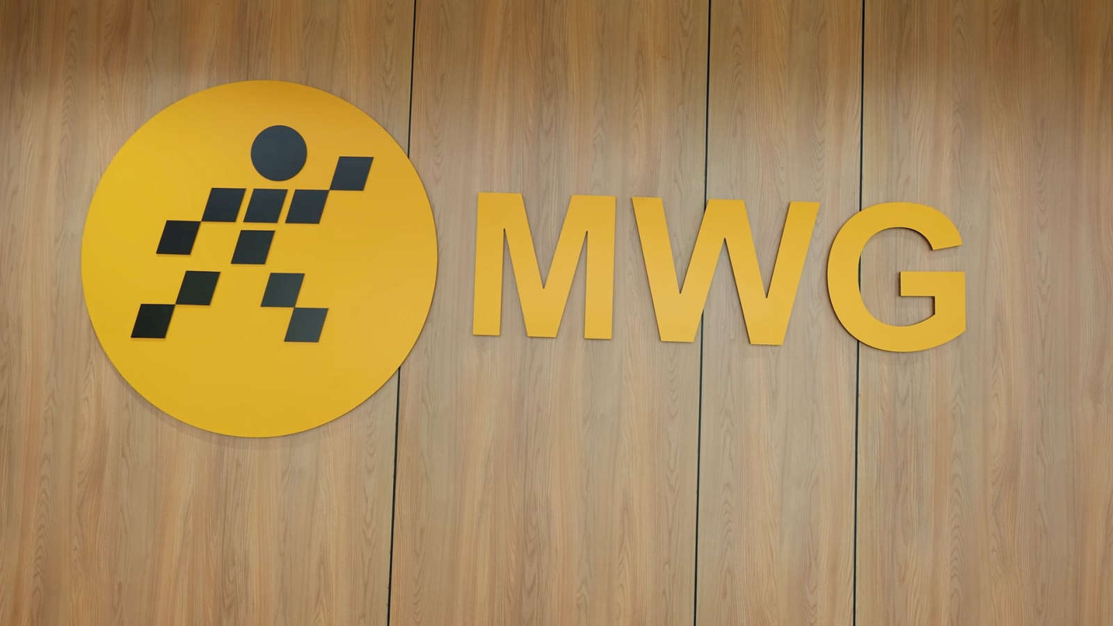 MWG: Hàng chục nghìn cổ đông “rời tàu” MWG khi cổ phiếu tăng gần gấp đôi, lợi nhuận lập kỷ lục