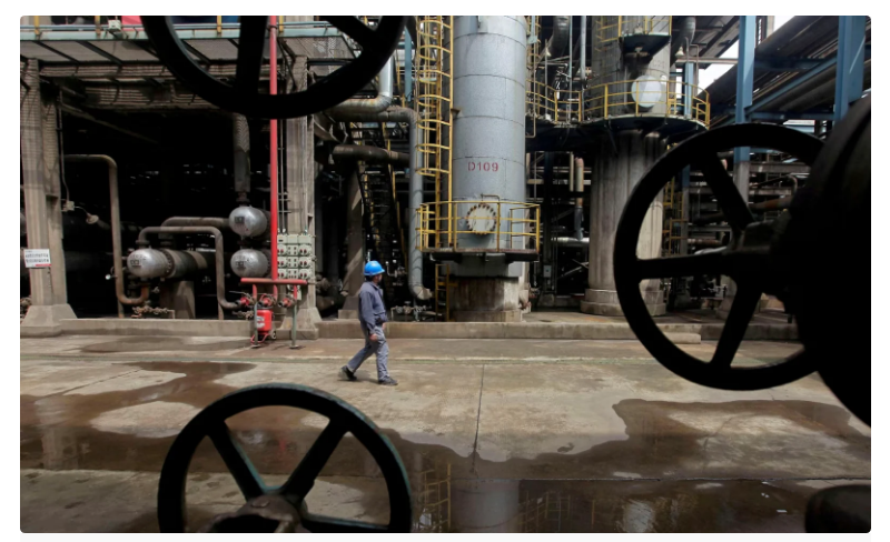 Toàn cầu chao đảo vì cú sốc dầu mỏ, Trung Quốc chứng tỏ sức chống chịu 'phi thường'