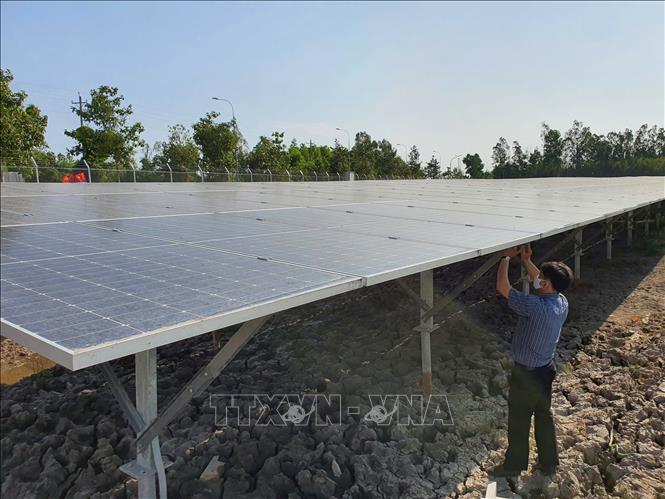 'Chìa khóa' từ điện mặt trời mái nhà