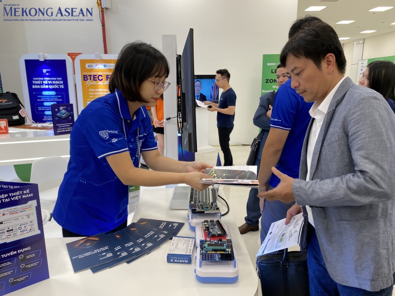 Phấn đấu đến năm 2045, cứ 10 người dân có một người khởi nghiệp