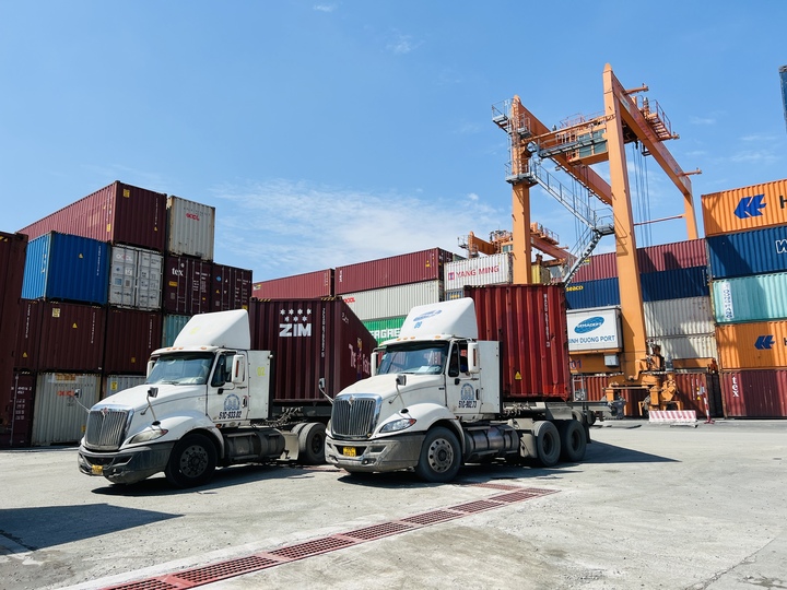 Doanh nghiệp TPHCM kiến nghị bình ổn chi phí logistics, có quỹ hỗ trợ vận chuyển