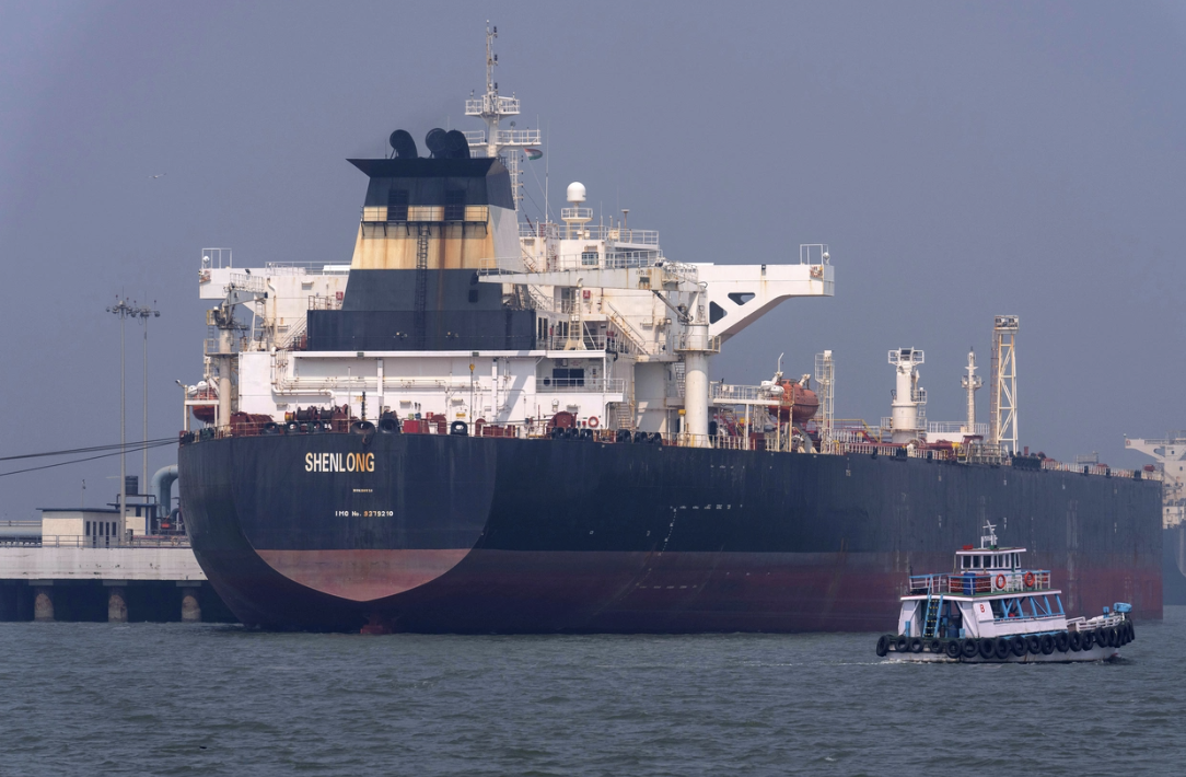 Iran muốn thu phí qua eo biển Hormuz bằng Bitcoin?