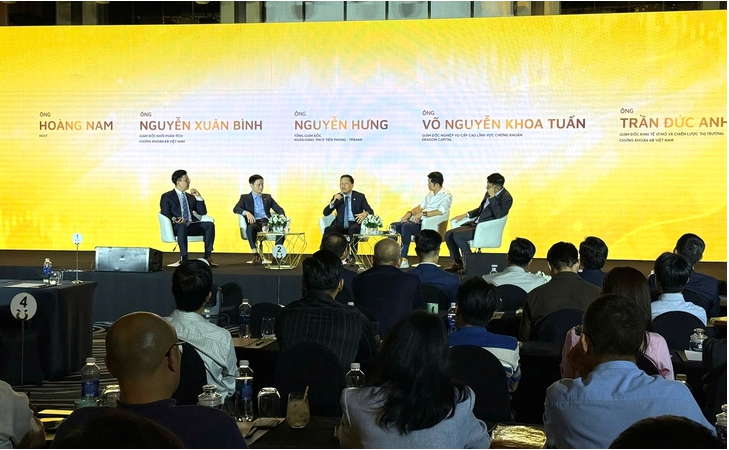 Đón sóng nâng hạng, nhà đầu tư còn kịp vào tiền hay đã muộn?