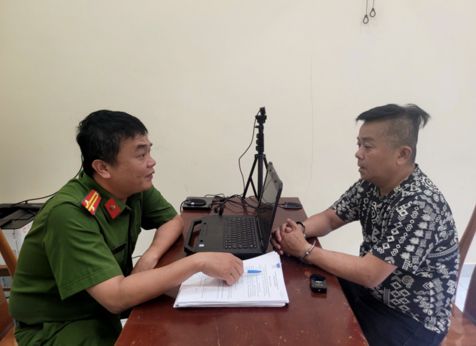 Bắt giám đốc công ty mua bán nợ “có tiếng” tại TP.HCM