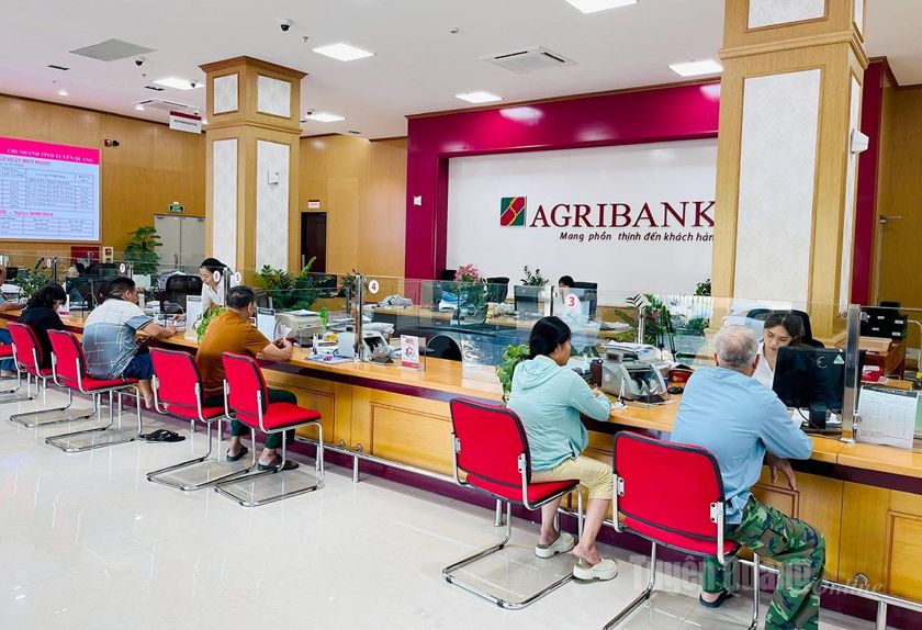 Agribank chủ động giảm lãi suất tiền gửi, tiên phong thực hiện giảm lãi suất cho vay