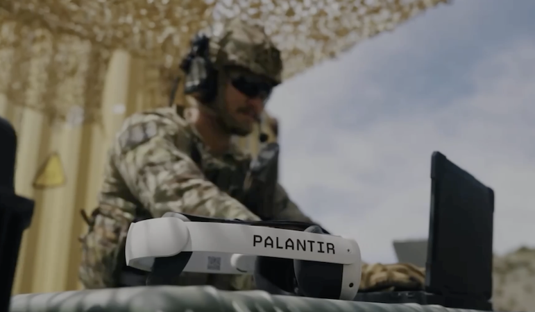 Tranh cãi việc các ngân hàng châu Âu đổ hàng tỷ đô la vào công ty AI quân sự Mỹ