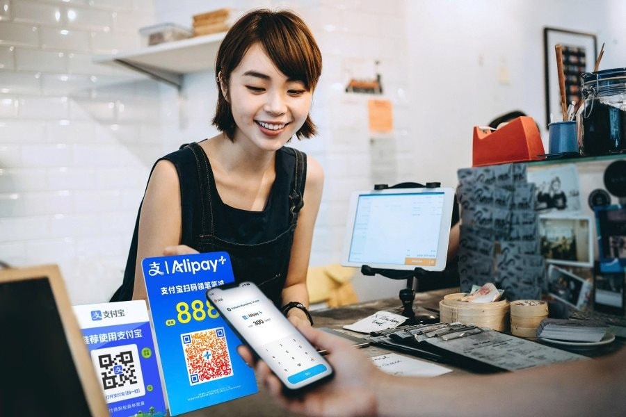 Lần đầu tại Việt Nam: Dùng app ngân hàng nội địa quét QR thanh toán khi du lịch Trung Quốc, Hàn Quốc, Singapore…
