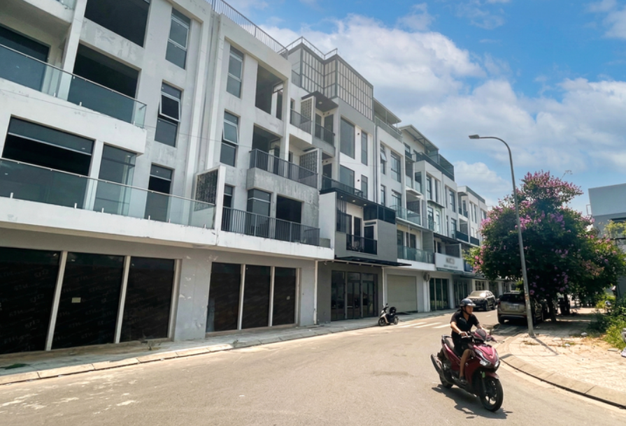 Đà Nẵng: Giá bất động sản kéo giá cả sinh hoạt tăng, lương dưới 10 triệu ngày càng 'khó sống'